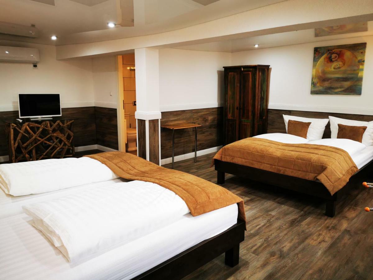 Risa Hotels - Landgasthaus Zum Kreuz Gaggenau Exteriér fotografie
